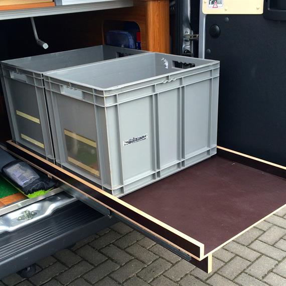 Stauraumauszug für Kastenwagen