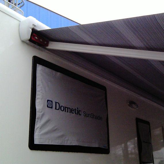 Dometic Premium Markise - Sonnenschutz ohne Stützen