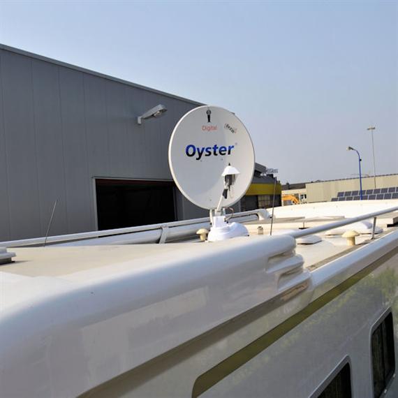 Ten Haaft Oyster Digital 85 mit Twin-LNB,SKEW für Niesmann & Bischoff Clou Trend